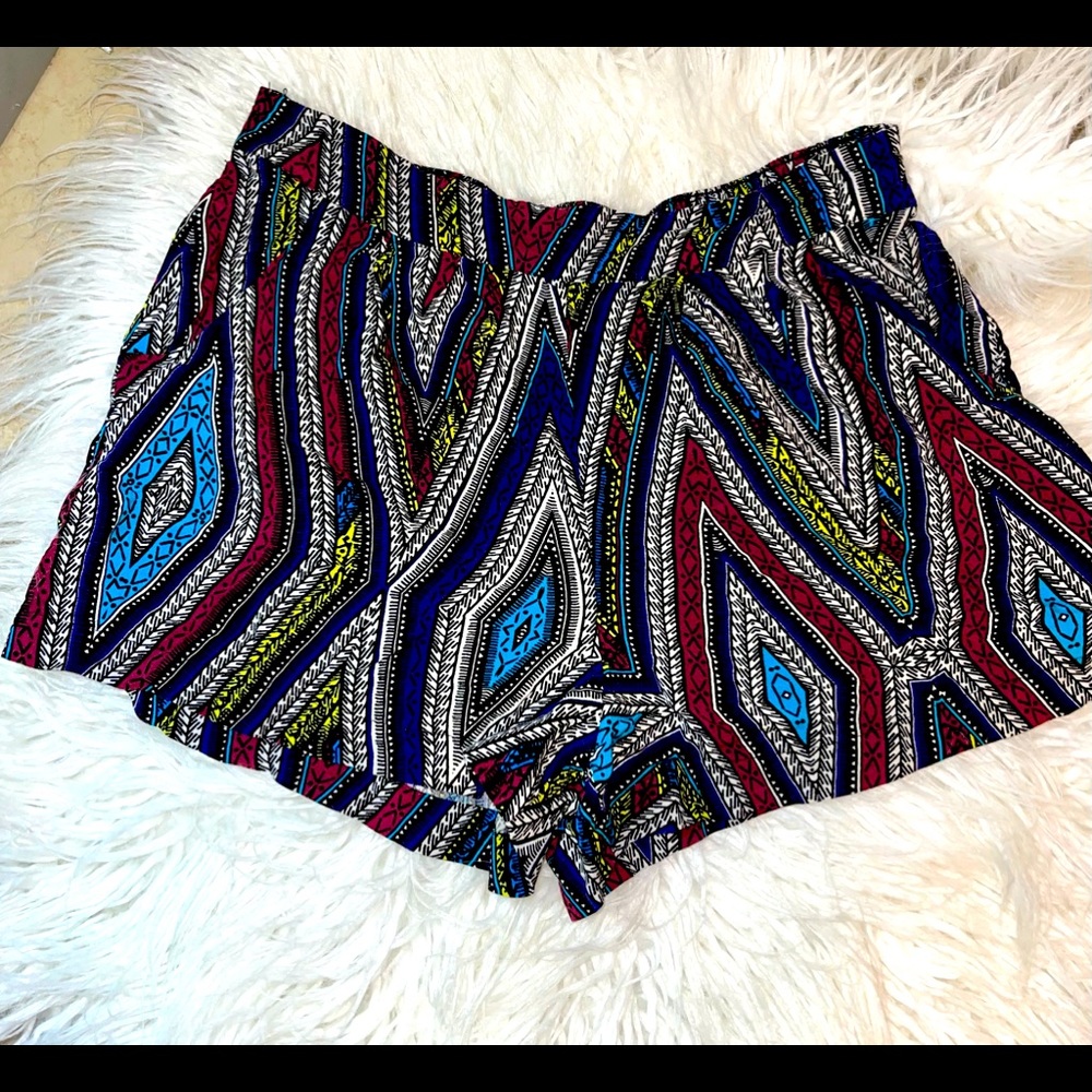 Medium shorts